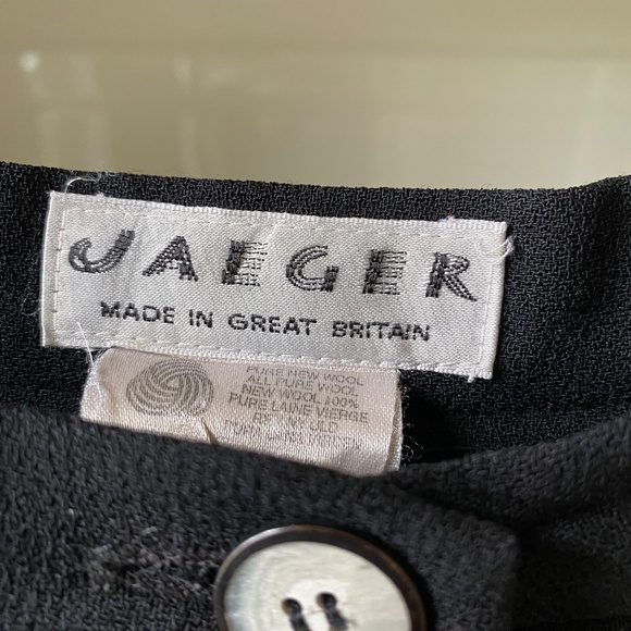 Jaeger UK Size 12 Black wool Skirt - Picture 5 of 7